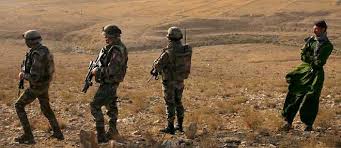 Retour sur vingt ans de présence américaine. Sarkozy La France Restera Aussi Longtemps Que Necessaire En Afghanistan Le Point
