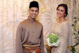 Mi yusof, e hassan, n rahmat, r yunus. Gambar Fouziah Gous Md Zahfran Bertunang Sensasi Selebriti