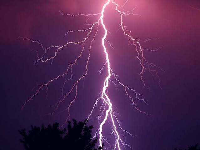 Wat te doen bij onweer? 14 tips - Omroep Gelderland