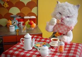 L Amour N A Pas De Dimanche In 2020 Kitsch Art Cat Doll Vintage Cat