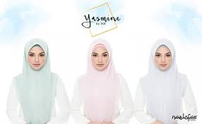 Noor neelofa binti mohd noor nama popular: Naelofar Square Bawal Naelofar More