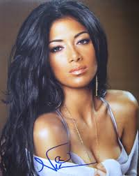 The nicole scherzinger diet nicole's battle with eating disorders Nicole Scherzinger Hand Signed Promo Photo Presley Collectibles