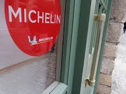 Maybe you would like to learn more about one of these? Guide Michelin Quels Sont Les Restaurants De Lyon Et Du Rhone Etoiles En 2020 Actu Lyon