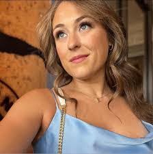 Alana Mcdowall's Instagram, Twitter & Facebook