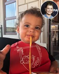 Ellen pompeo shares her three children, stella, sienna and eli, with her longtime husband, chris ivery. Ellen Pompeo Shares Photos Of Her Kids On Italian Vacation People Com