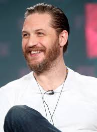 Обладатель премии bafta и номинант на премию «оскар». Tom Hardy Chases Moped Thief Near Richmond Home Woman Home