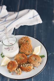 Questa settima un altro piatto di origine mediterranea: Polpette Di Lenticchie E Riso