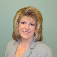 Laurie Heck's Instagram, Twitter & Facebook