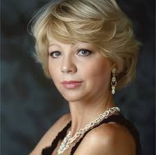 Capaci abbraccia don Giuseppe nei suoi 55 anni e celebra la Natività di  Maria Capaci oggi è un paese in festa, attraversato da un sentimento  profondo di gratitudine e gioia condivisa. La