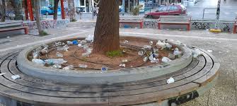 Στον βαρνάβα η φωτιά καίει δασική έκταση και δεν απειλείται ο οικισμός. H Plateia Barnaba Ka8aristhke Apo To Korwnoparti Mpakogiannhs To Ka8aro Periballon Einai Dikaiwma Ths Plateias Eikones Ellada Iefimerida Gr