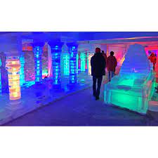 Snowalk, a 50,000 sq ft arctic environment attraction with 100 tons of ice sculptures that were shaped by a team of 30 ice sculptors from harbin, china. Snow Walk I City Shah Alam Non Malaysian Shopee Malaysia