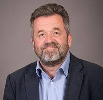 Keith Findlay's Instagram, Twitter & Facebook