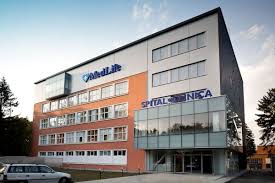 Asigurăm un flux fluidizat de pacienți cu respectarea distanței minime de 1,5 m; Editie SpecialÄƒ Medlife Parcursul AcÅ£iunii Medlife La Bursa De Valori Bucuresti 20 12 2019 Bursa Ro