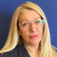 Sandra Cardoso's Instagram, Twitter & Facebook