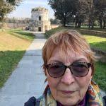 Isabella Squillari's Instagram, Twitter & Facebook