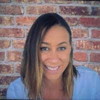 Kristin Chrisman's Instagram, Twitter & Facebook