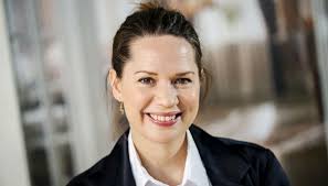 Nu tør 'Badehotellet'-stjernen sige det højt