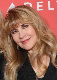 Rock legend Stevie Nicks battling rarer version of macular degeneration