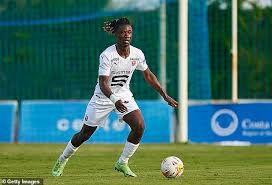 French midfielder eduardo camavinga has been linked with a move to manchester united as his contract in ligue 1 runs into its final year. Manchester United Look To Sign Eduardo Camavinga With Psg Pre Occupied Over Lionel Messi Baba Ki Vani
