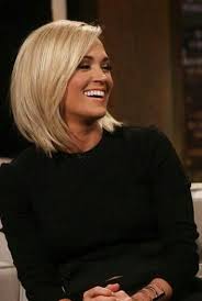 The high volume styling of this â€˜do is a great way to jazz up a bob and add extra volume. Carrie Underwood Short Haircuts View 4 Of 20 Haircuts For Medium Hair Carrie Underwood Hair Haircut For Thick Hair