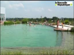 Video Loches Nagez Tranquille Les Roseaux Font Le Reste Video Dailymotion