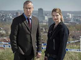 The actress guest starred in coronation street as peter barlow's girlfriend naomi and played nurse zoe in where the heart is. Thanks For Ruining Dci Banks Good Morning Britain Angers Viewers With Spoilers During Stephen Tompkinson And Andrea Lowe Interview Mirror Online