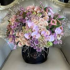 Our network of local florists and flower shops offers same day delivery for all occasions. J Adore Les Fleurs Jlf V Instagram Help Us Name This Magnificent Arrangemen Luxury Flower Arrangement Fresh Flowers Arrangements Beautiful Bouquet Of Flowers