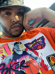 How can a military personnel obtain driving records to renew license  without taking the test again?