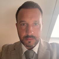 100+ perfiles de «Butera»