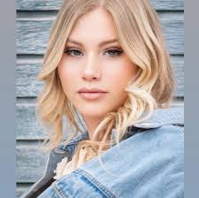 Sweet Sierra Elise!! Happy 15th Birthday, sister! I know I'm a little late  to the posting party, but that's because we had such great weekend of days  spent just being together and