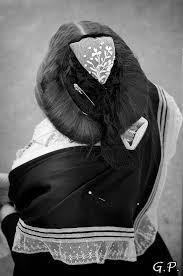 Epingle Sur Arlesiennes