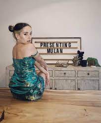 Early life and career beginnings. Evaluna Montaner In 2021 Underlights Hair Short Grunge Hair Hair Color Pastel