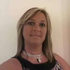 Kim Millikin's Instagram, Twitter & Facebook