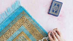 Untuk waktunya, yang utama dibaca saat masuk waktu shubuh hingga matahari terbit. Populer Amalan Dzikir Setelah Salat Dhuha Allah Swt Menjamin Cepat Kaya Kemudahan Rezeki Tribunstyle Com