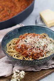 Rote Linsen Bolognese Tulpentag Schnelle Rezepte In 2021 Rote Linsen Bolognese Essen Kochrezepte