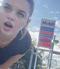 WATCH: Crazy Ass Karen Rear Ends Lamborghini Aventador And Blames It On The  Driver