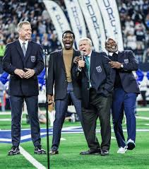 💙 **Legends on the Field, Brothers for Life** 💙 This picture speaks  volumes. It's not just about the glory days of the Dallas Cowboys, it's  about the legacy that lives on. Troy,