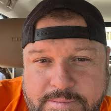 UPDATE: The initial reports have indicated that Giants rookie RB Cam  Skattebo suffered a dislocated ankle. Skattebo, who left the game vs the  Eagles in the 2nd quarter, has been taken to