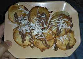 Campurkan tepung terigu, telur ayam, gula pasir, garam, air lalu aduk hingga rata. Resep Kue Terigu Goreng Manis Anti Gagal Kreasi Masakan