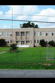 Morganza High School Morganza La House Styles Outdoor Decor Mansions