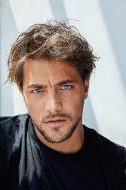 Brandon Kyle's Instagram, Twitter & Facebook