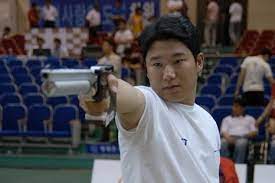 Learn how rich is he in this year and how he spends money? Jin Jong Oh Tries For More Medals In Men S Shooting At The London Olympics Wsj
