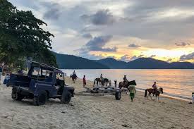 Explore tourist attractions and things to do in batu ferringhi today, this week or weekend. Batu Ferringhi Beach Penang What To Expect From Your Visit