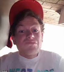 Read the horrifying texts a killer sent minutes after he fatally stabbed  his nemesis five times