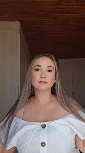 Jané Douglas (@douglas_wifey)