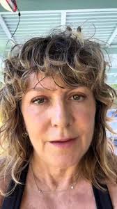 Let’s talk phantom pains 👀🦿 #amputee #amputeelife  #limbdifferenceawareness #limblossboss #limbloss #limblossawareness