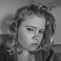 Lauren Gignac's Instagram, Twitter & Facebook