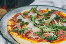 Die pizza goldbraun und knusprig backen. Pizza Parma Steba Elektrogerate