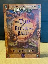 Rowling's collection of short stories were first referenced in harry potter and the deathly hallows , and went on to receive a printing in the muggle world in 2008. The Tales Of Beedle The Bard Collector S Edition Von J K Rowling Eur 300 00 Picclick De