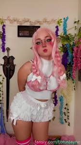 E girl - Porn Videos & Photos - EroMe